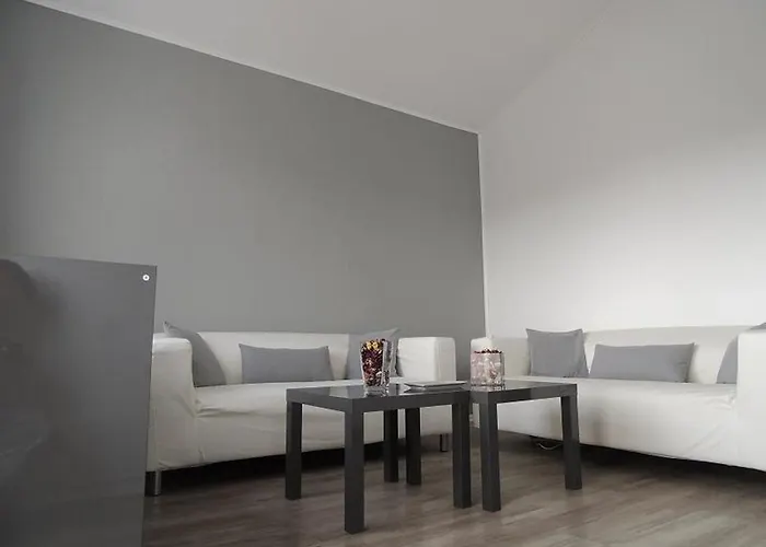 ゲストハウス Pensiunea Sada 3*