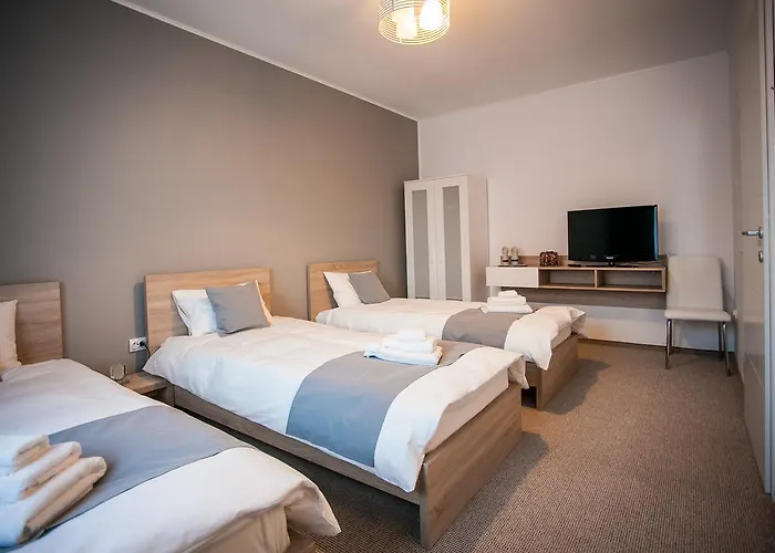 Pensión Pensiunea Sada 3*